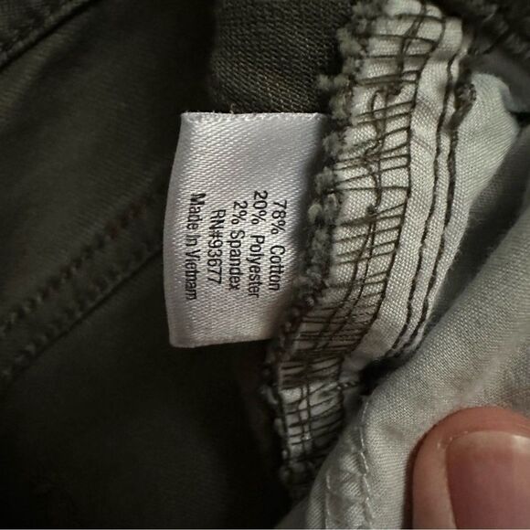 St. John's Bay Skinny Leg Jeans, Olive Army Green Size 10 | Cotton blend - Picture 9 of 9